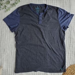 American Eagle Henley